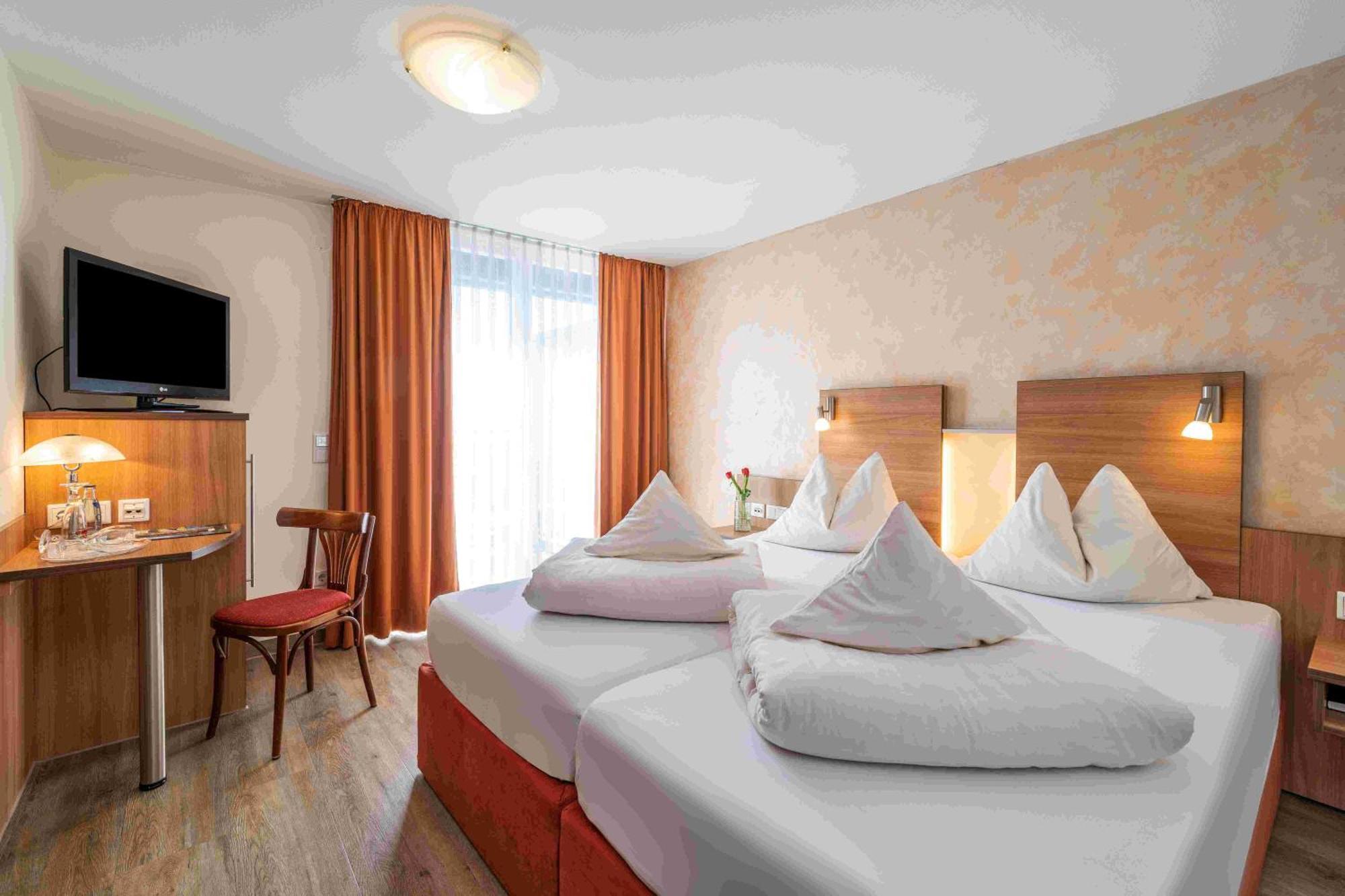 Hotel Hagnauer Hof Bagian luar foto
